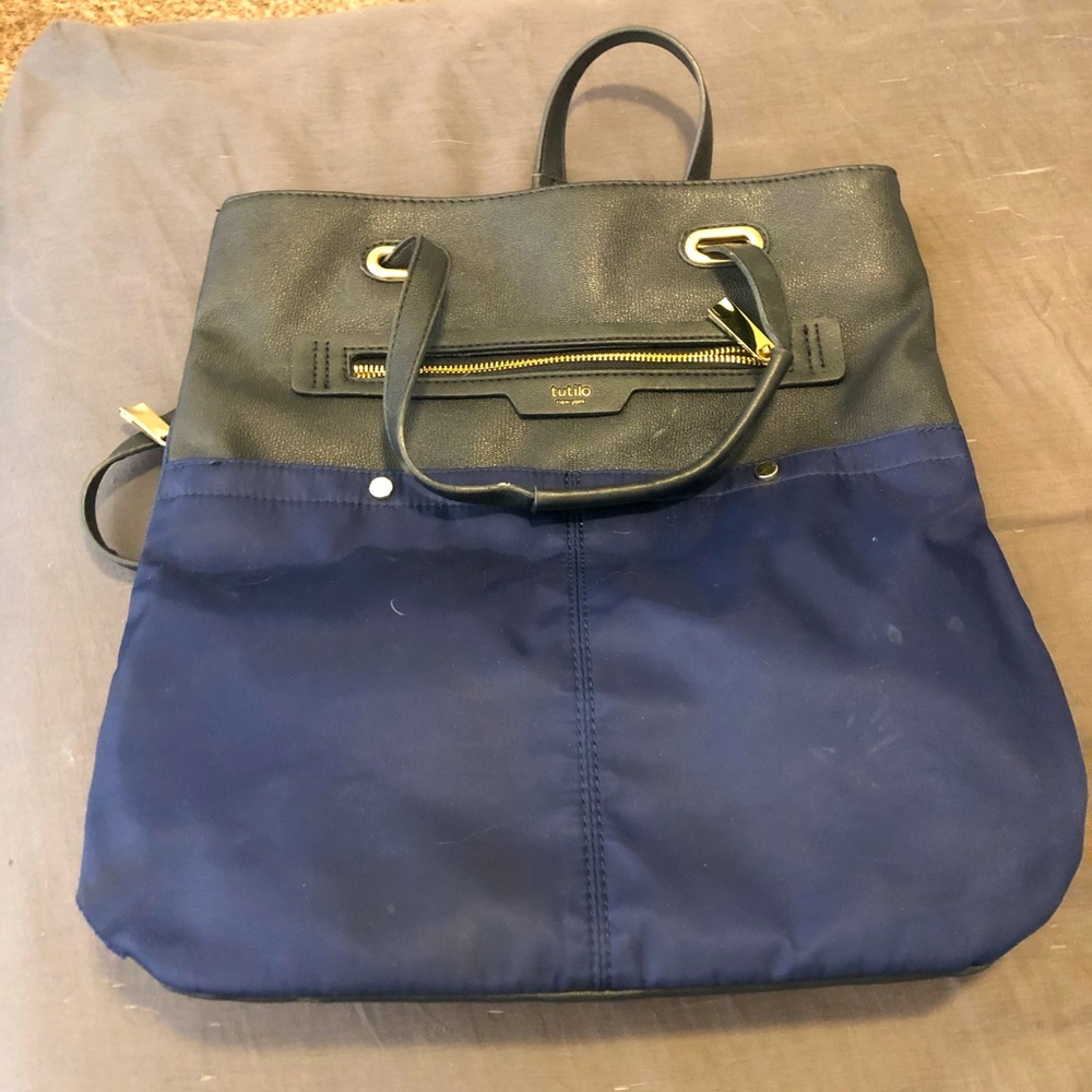 Tutillo Black and blue backpack